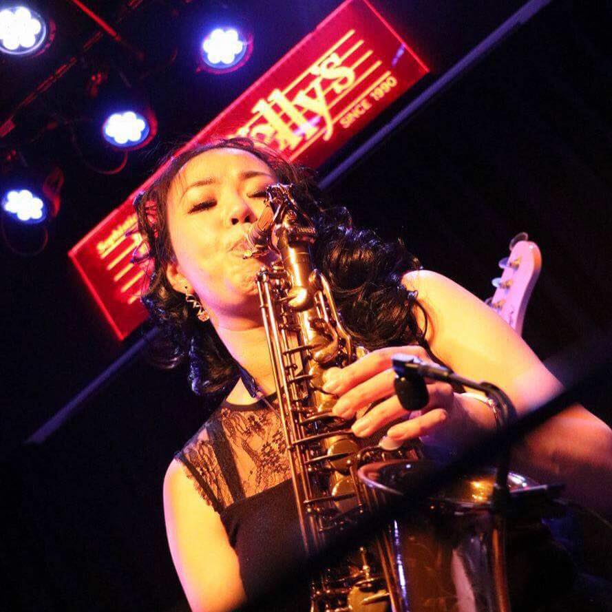 Saxophonist Miyuki Fujino, Fiberreed artist